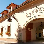 Erhardt Panzio Sopron