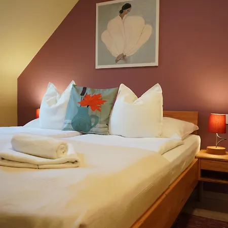 Erhardt Panzio Bed & Breakfast