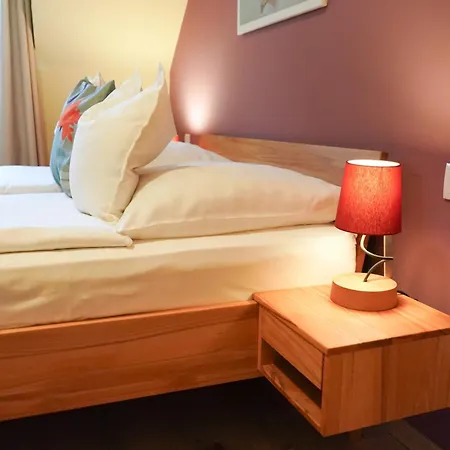 Bed & Breakfast Erhardt Panzio Sopron