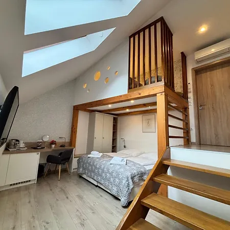Bed & Breakfast Erhardt Panzio Sopron