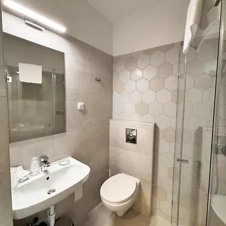 Bed & Breakfast Erhardt Panzio Sopron