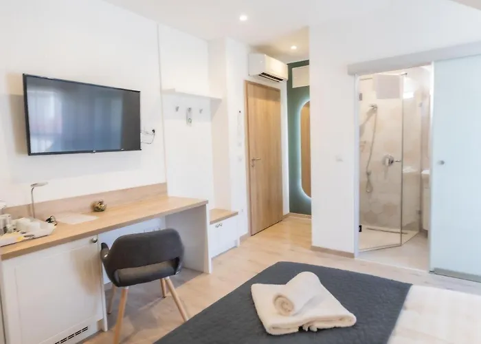 Erhardt Panzio Bed & Breakfast Sopron