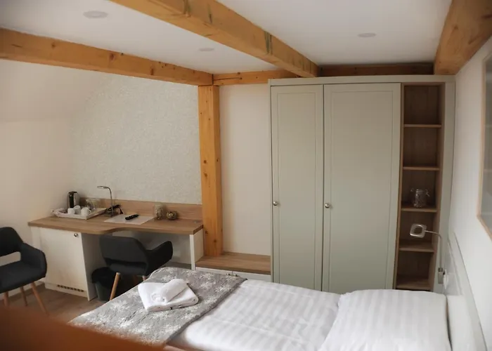 Bed & Breakfast Erhardt Panzio